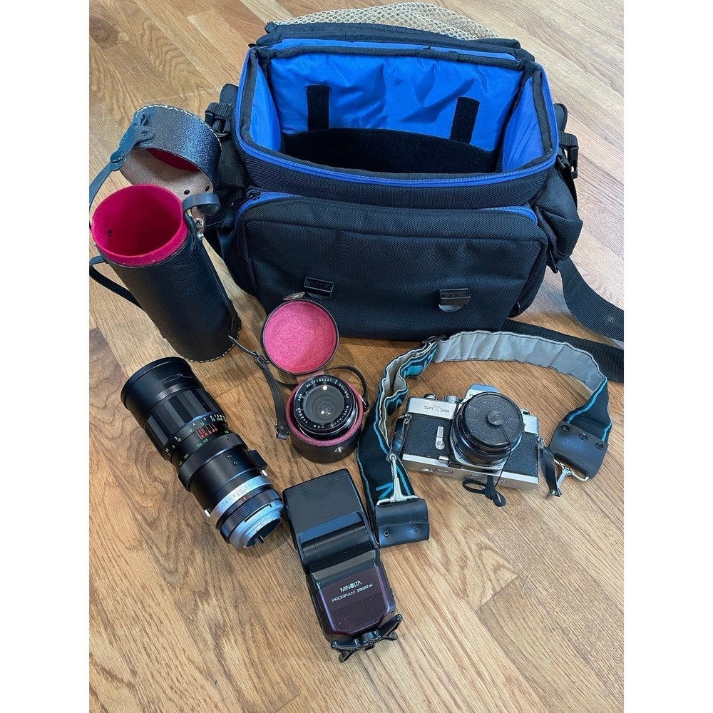 BUNDLE! Minolta SRT201 35mm camera w/ 3 lenses, flash & like new Tenba bag